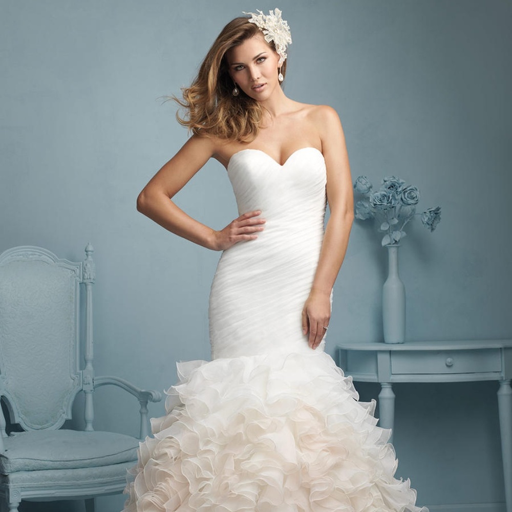 Allure Light Ivory Wedding Dress 9223